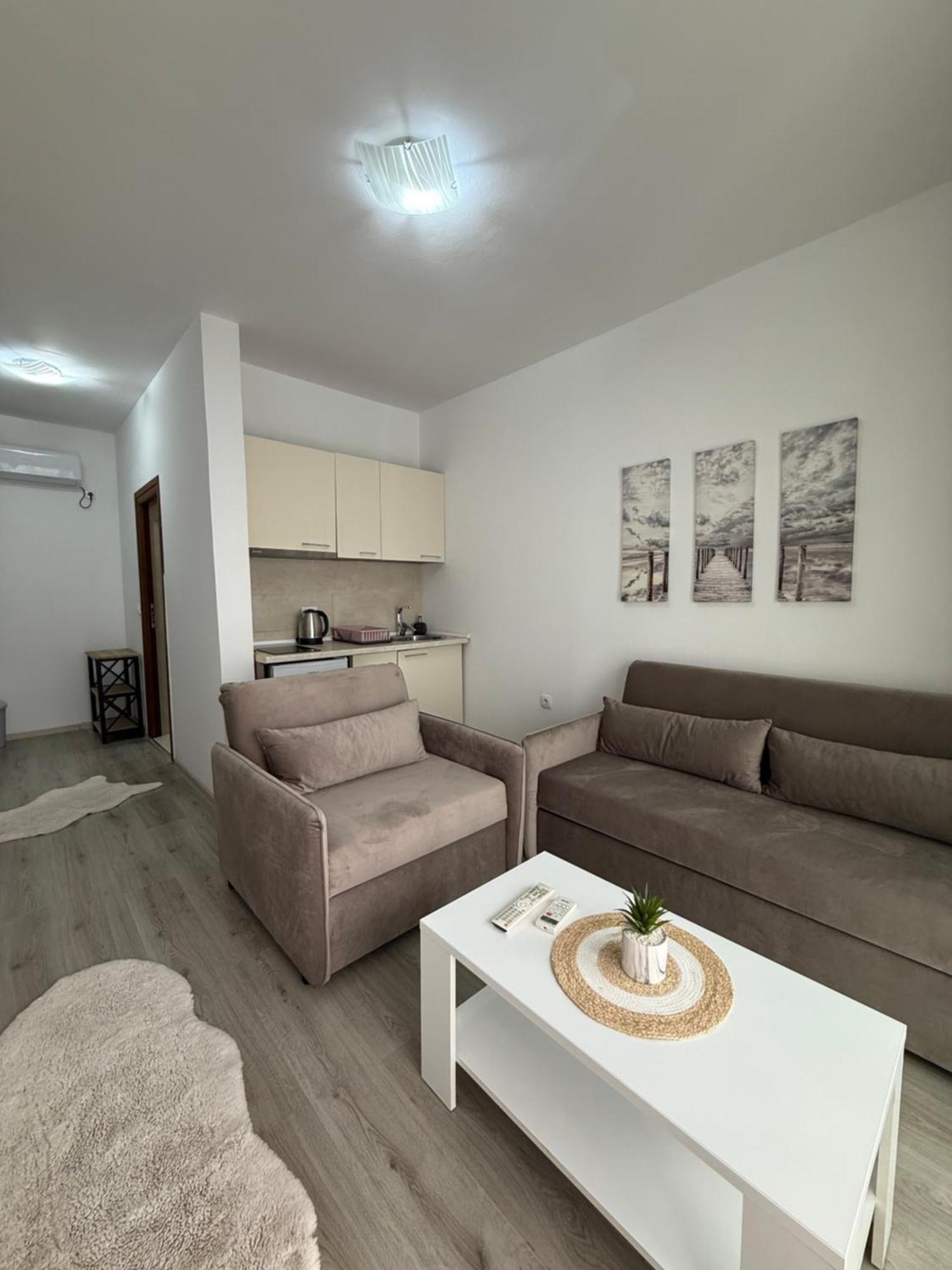 Apartments Amar Ulcinj Eksteriør bilde